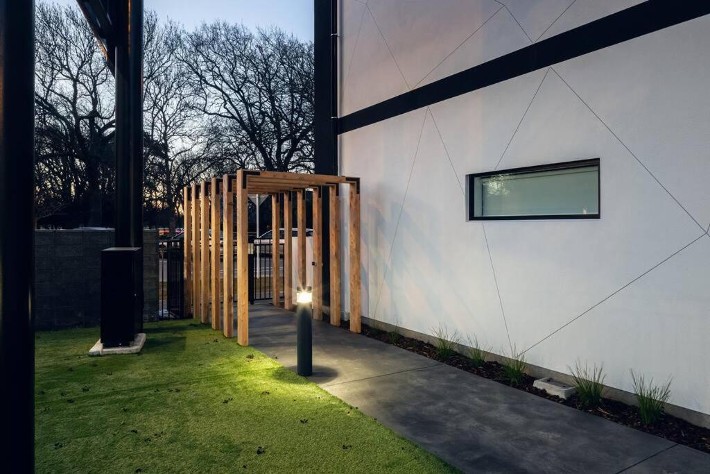 Stellar Central City Apartment - Hagley Park 基督城 外观 照片